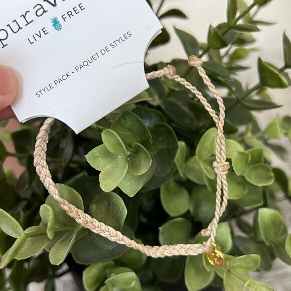 NWT Pura Vida Bracelet - Picture 3 of 3